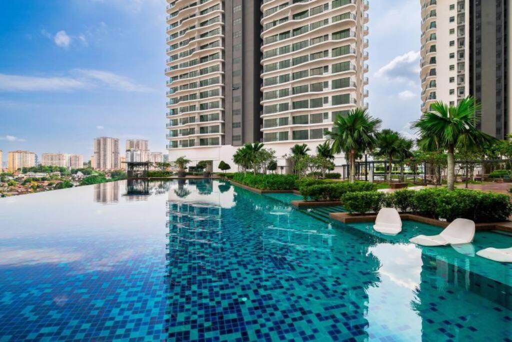 10Mins To Klcc W Lrt+Mall+Netflix Muji Urban Kuala Lumpur Exteriör bild